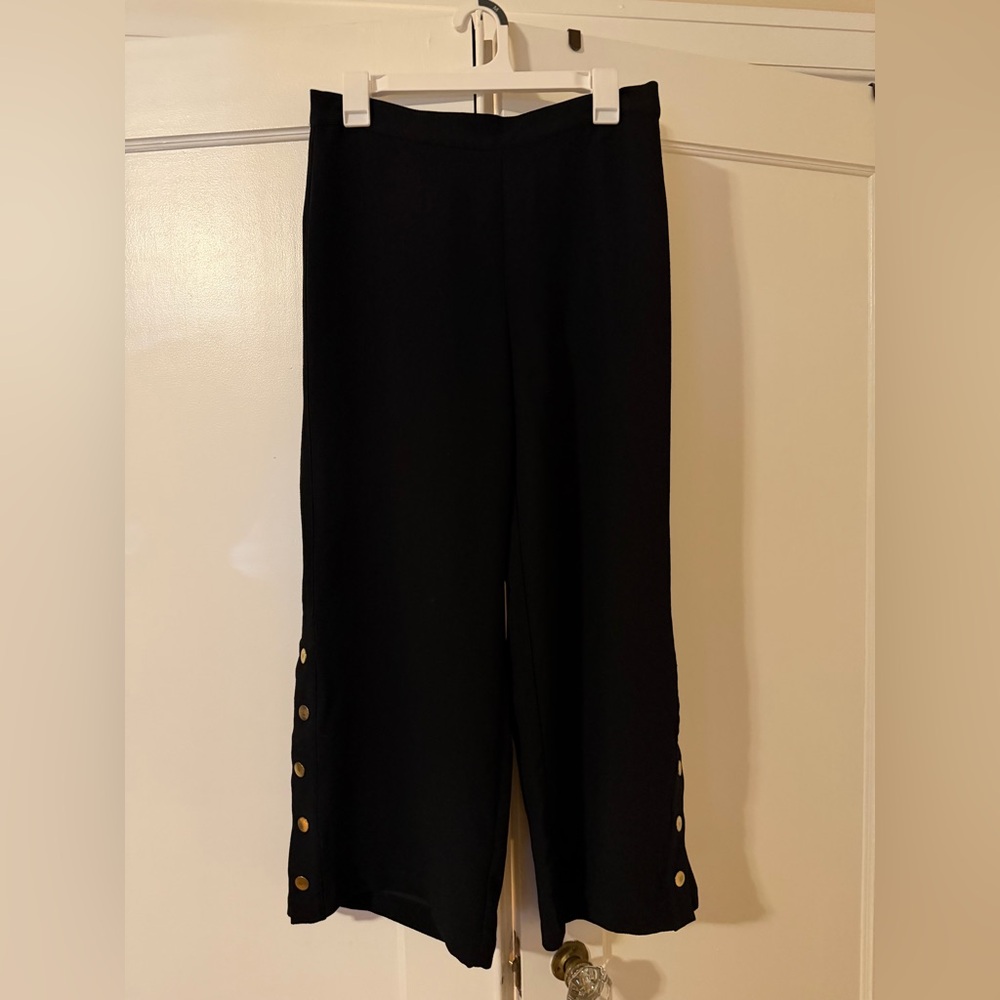 Who What Wear Black Wide Leg Pants with Gold Accents